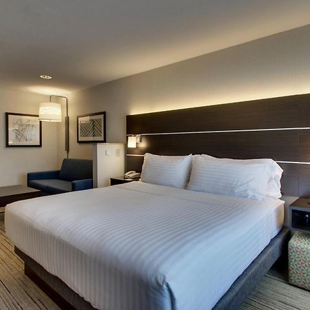 Holiday Inn Express Hotel & Suites Morris By Ihg Luaran gambar