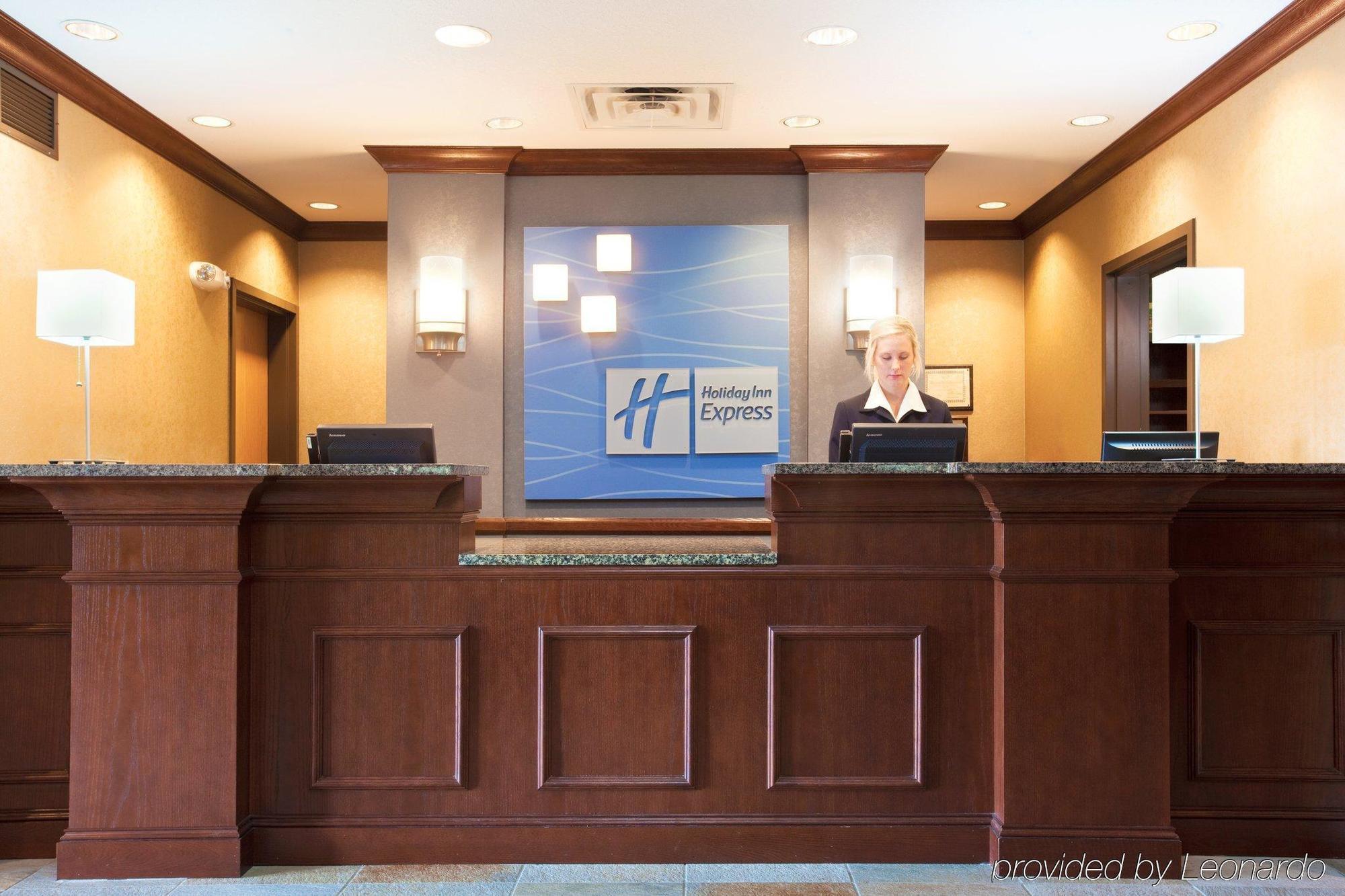 Holiday Inn Express Hotel & Suites Morris By Ihg Dalaman gambar